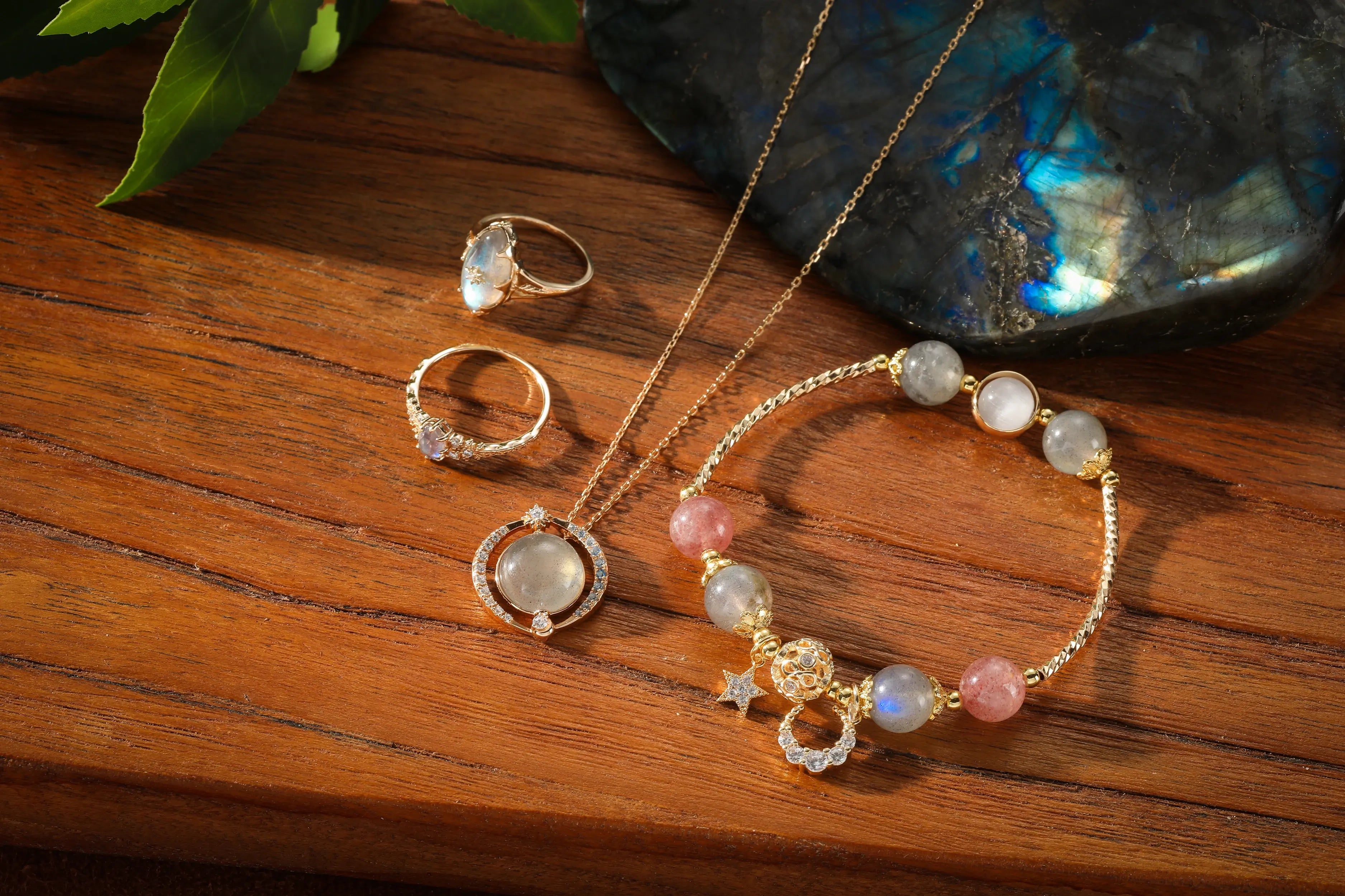 Les Bijoux en Pierres Naturelles : Mystères Ancestraux et Bienfaits Étonnants