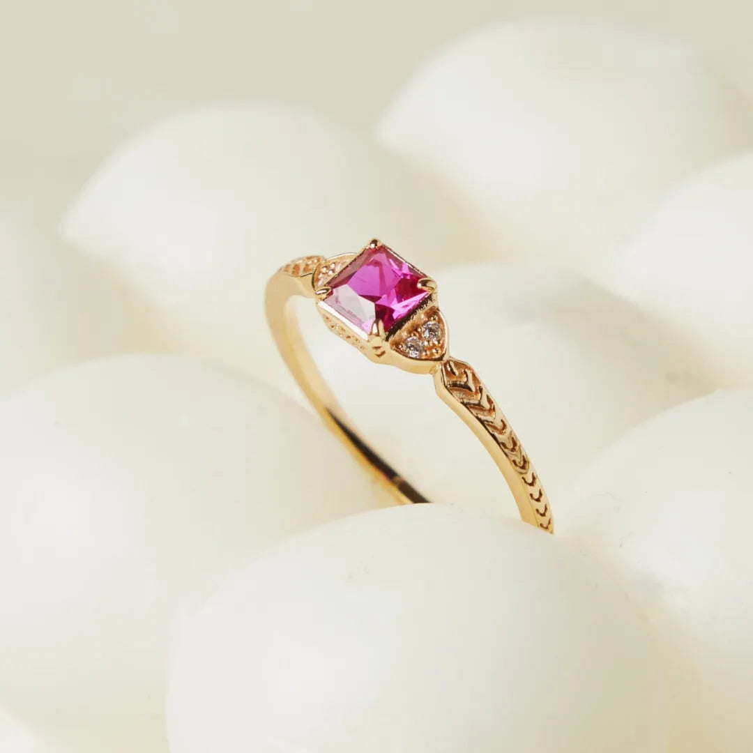 Anillo Cornalina "Armonía Perfecta" Plata Dorada Oro