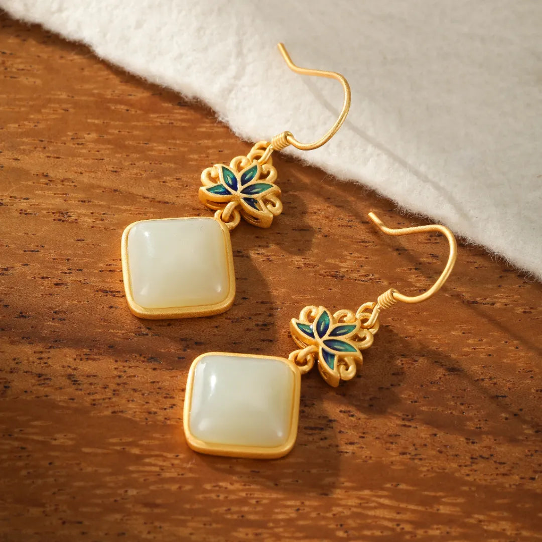 Pendientes Jade Blanco "Loto Celestial" Plata Dorada Oro