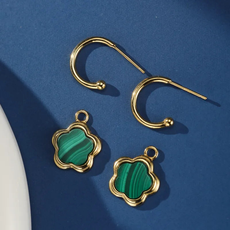 Boucles d’Oreilles Malachite "Fleur de Grâce" Argent Plaqué Or