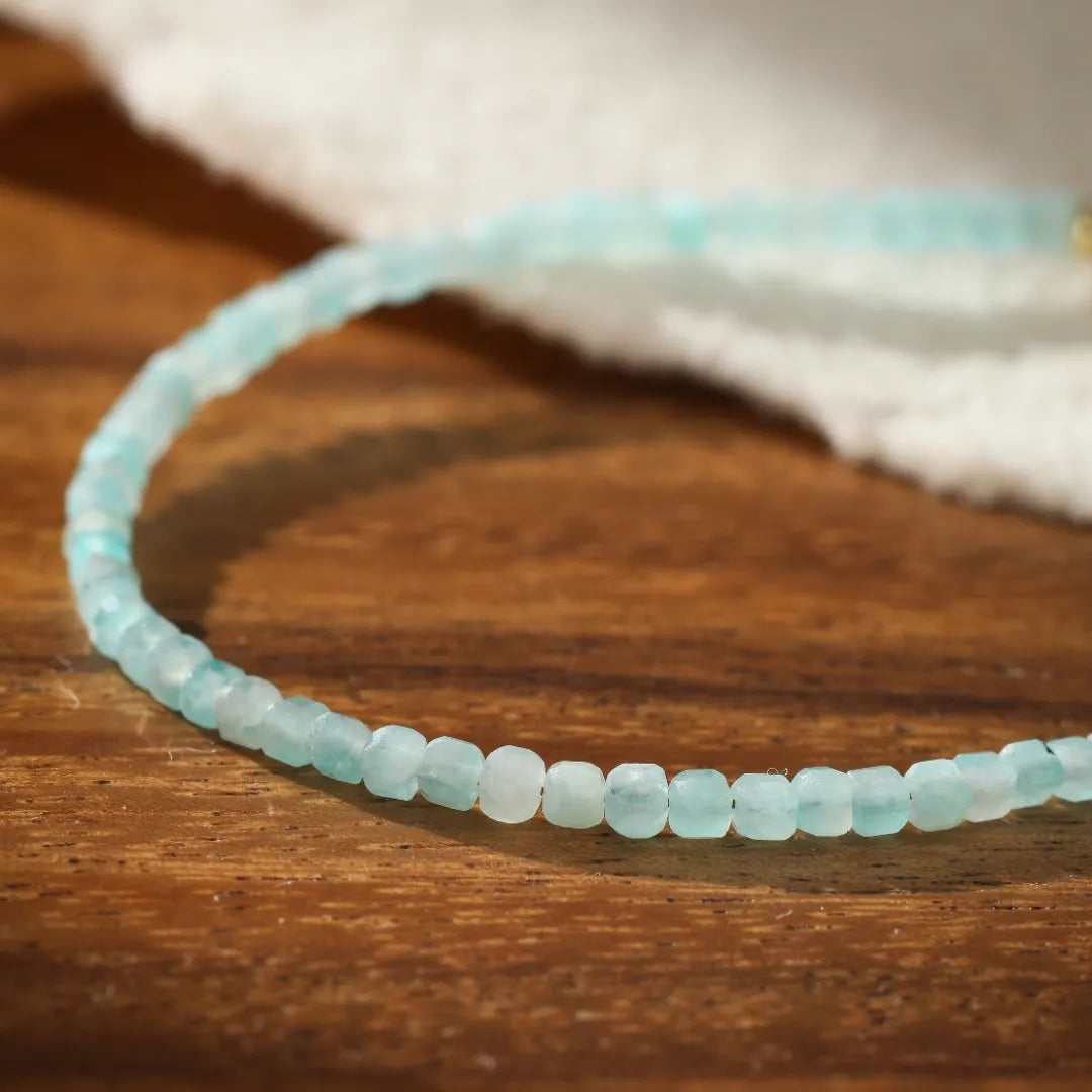 Pulsera Amazonita "Reflejos Celestiales"