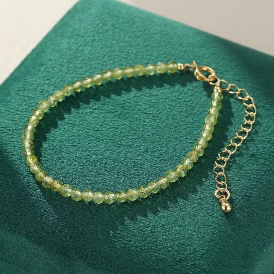 Bracelet Péridot "Fraîcheur Verte"