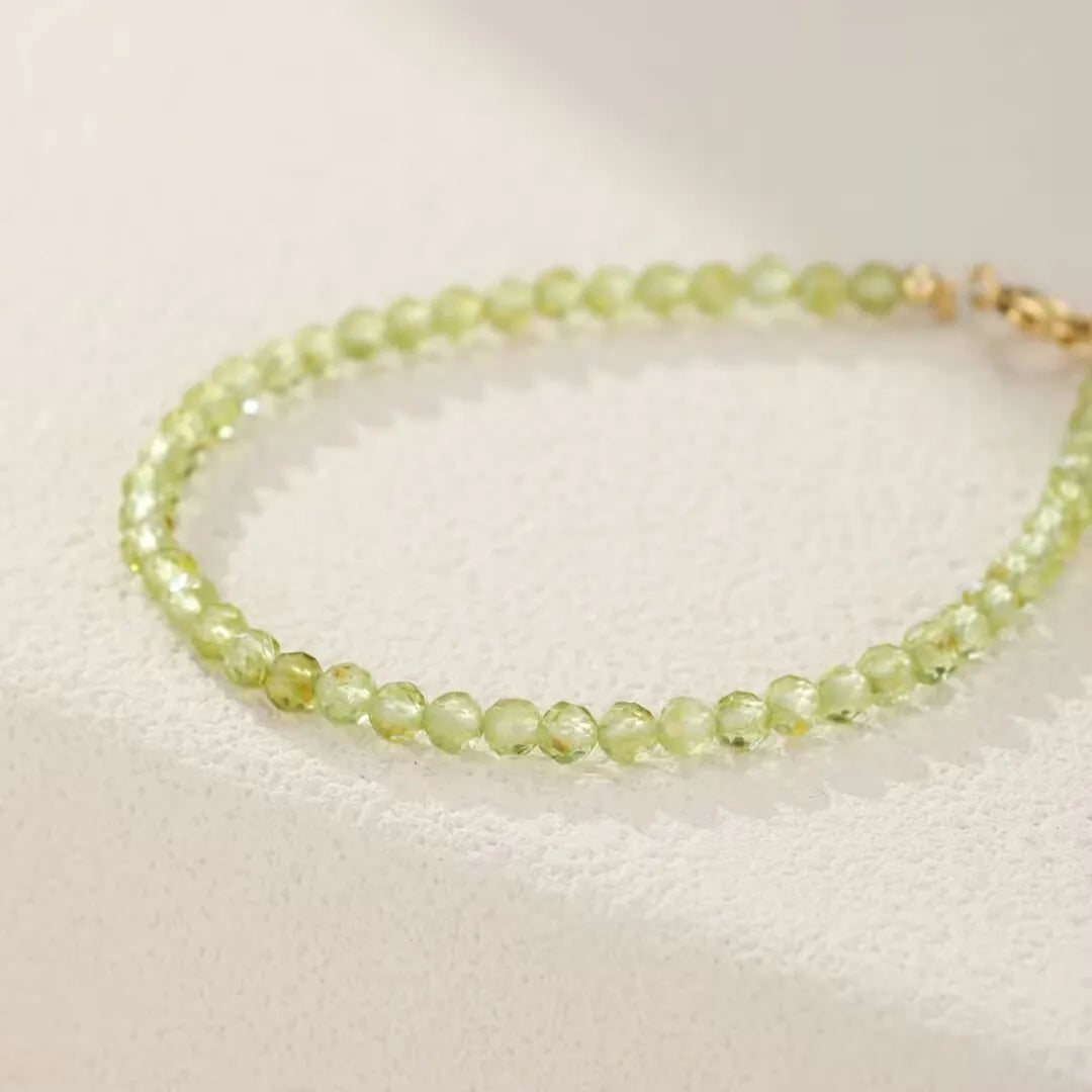 Bracelet Péridot "Fraîcheur Verte"