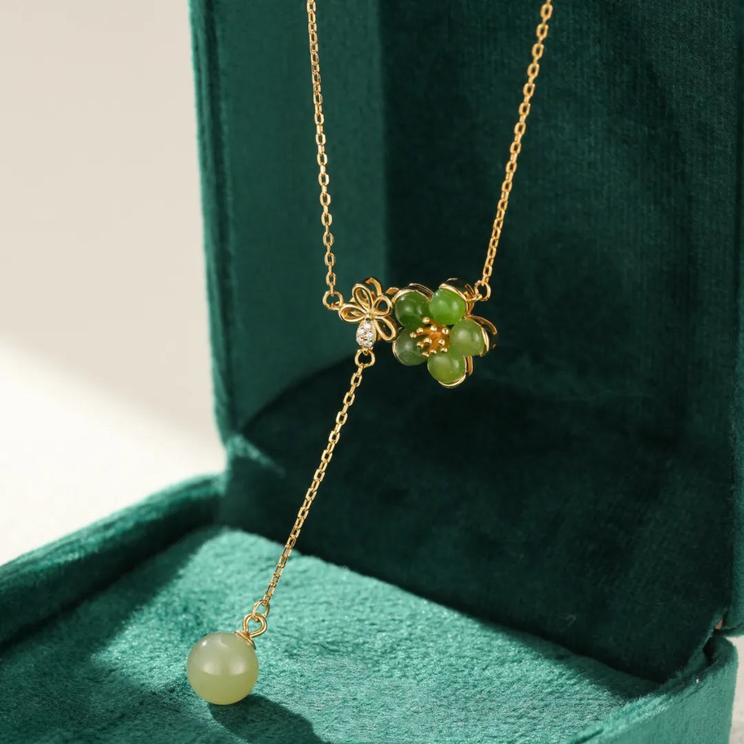 Collar Jade "Florecimiento Elegante" Plata Dorada Oro