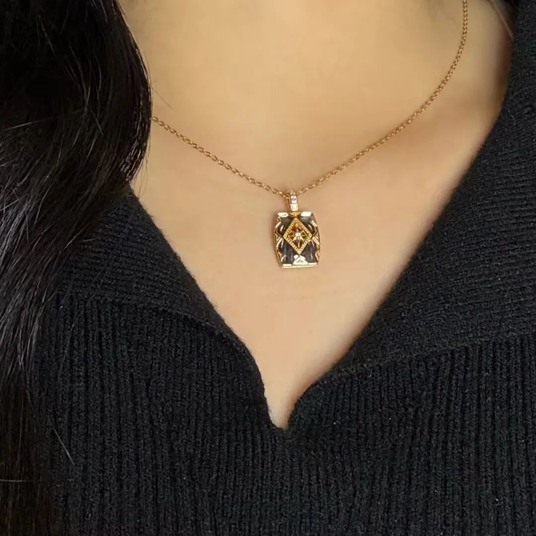 Collier Labradorite "Eclat Mystérieux" Argent Doré Or