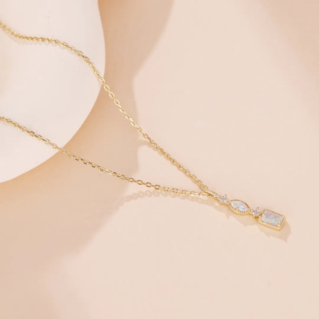 Collier Opale "Éclat de Douceur" Argent Doré Or