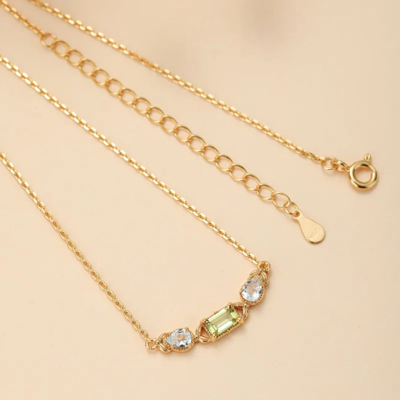 Collar Peridoto y Topacio "Refinamiento Geométrico" Plata Dorada