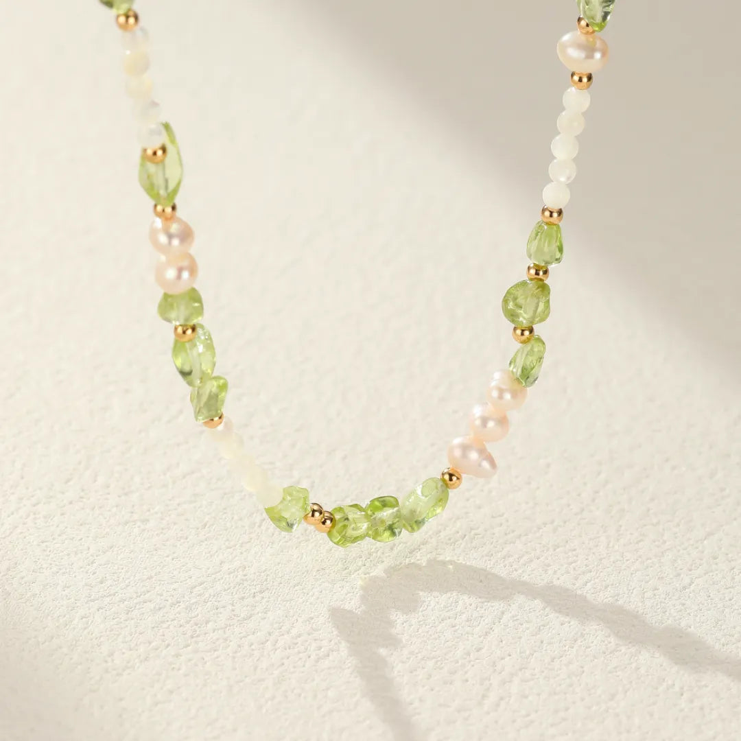 Collier Péridot, Perle et Nacre "Élégance Solaire" Argent Doré Or