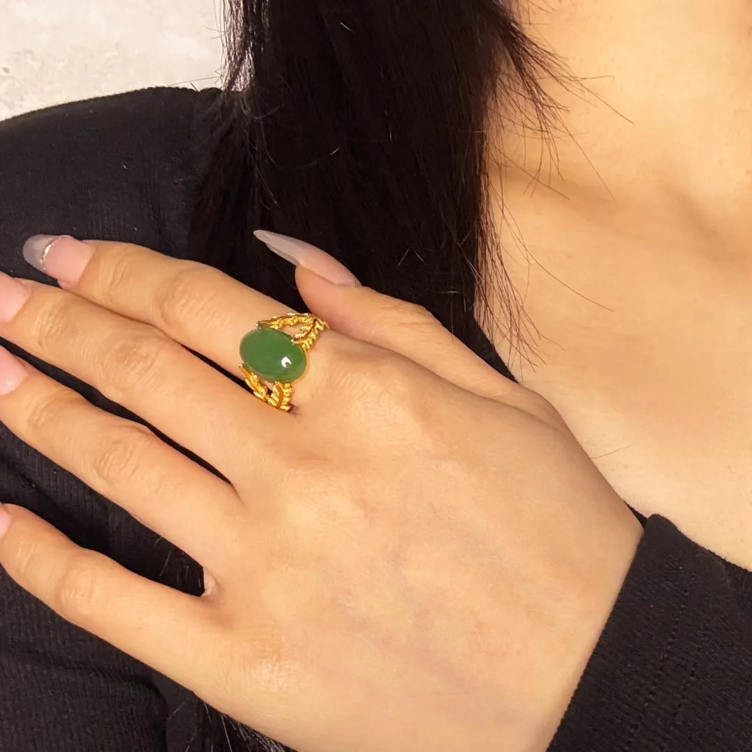 Jade Ring "Königin der Balance" Gold Silber
