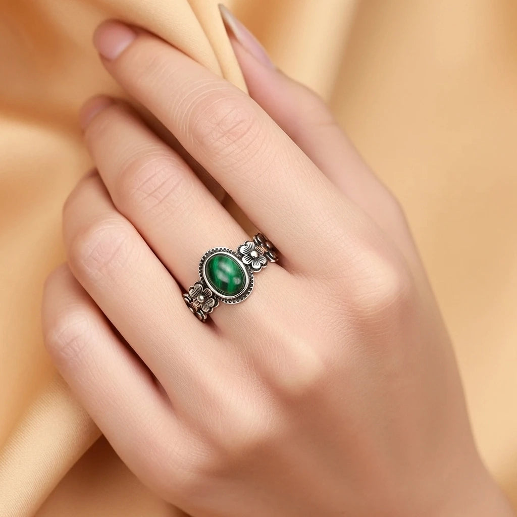 Malachite Ring "Floral Essence" Silver