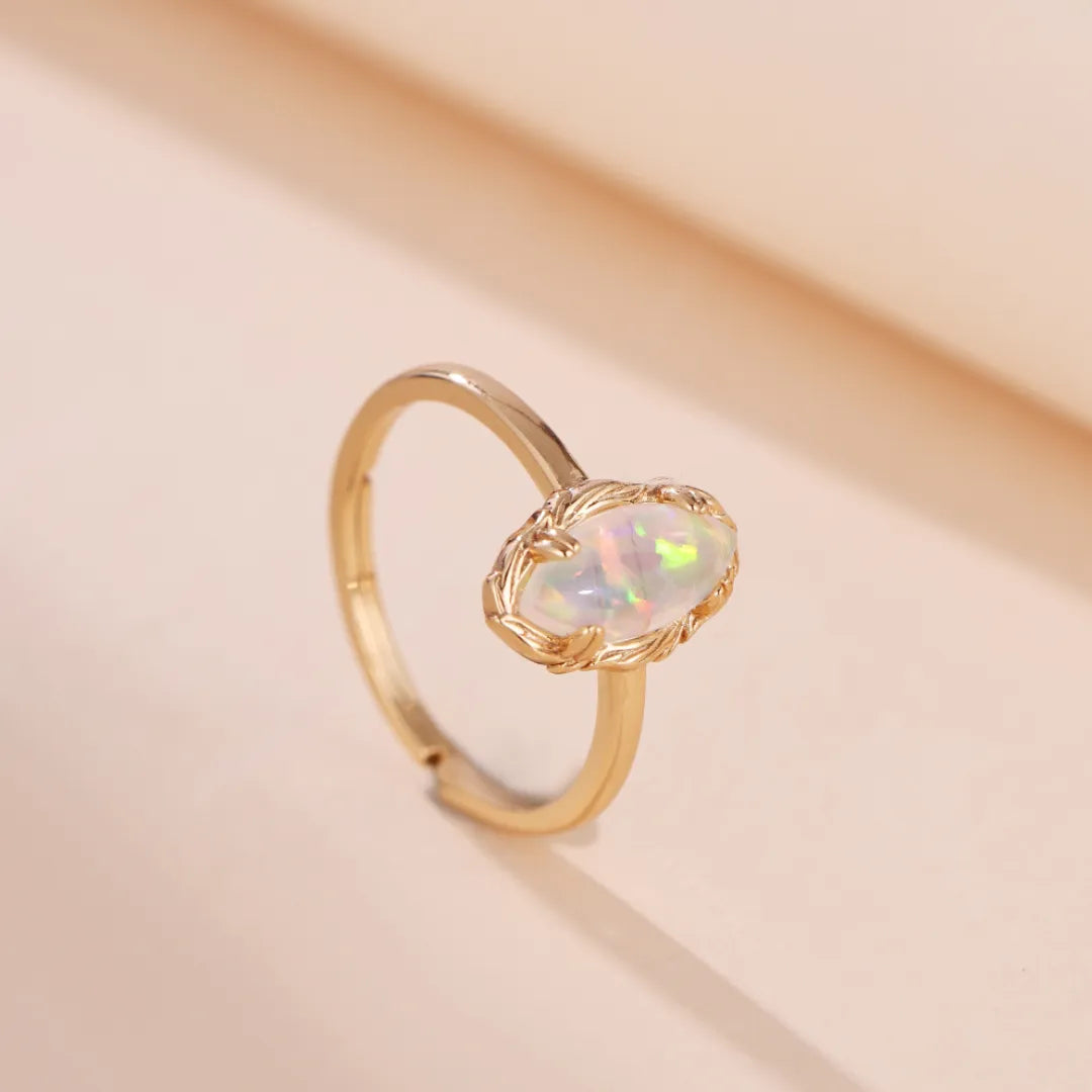 Anillo Ópalo "Aura Cautivadora" Plata Dorada Oro