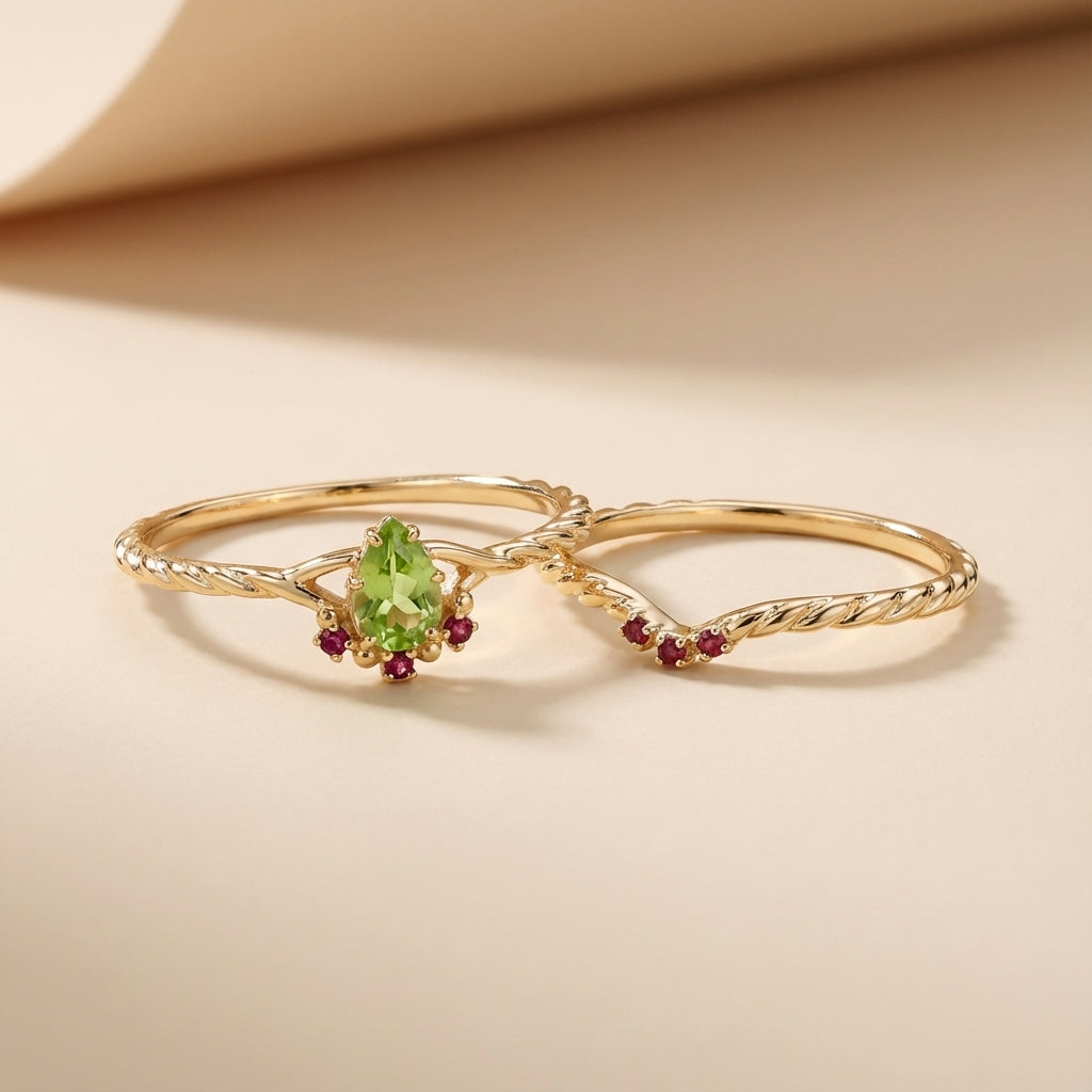 Peridot and Carnelian Ring "Optimism" Gold-Plated Silver