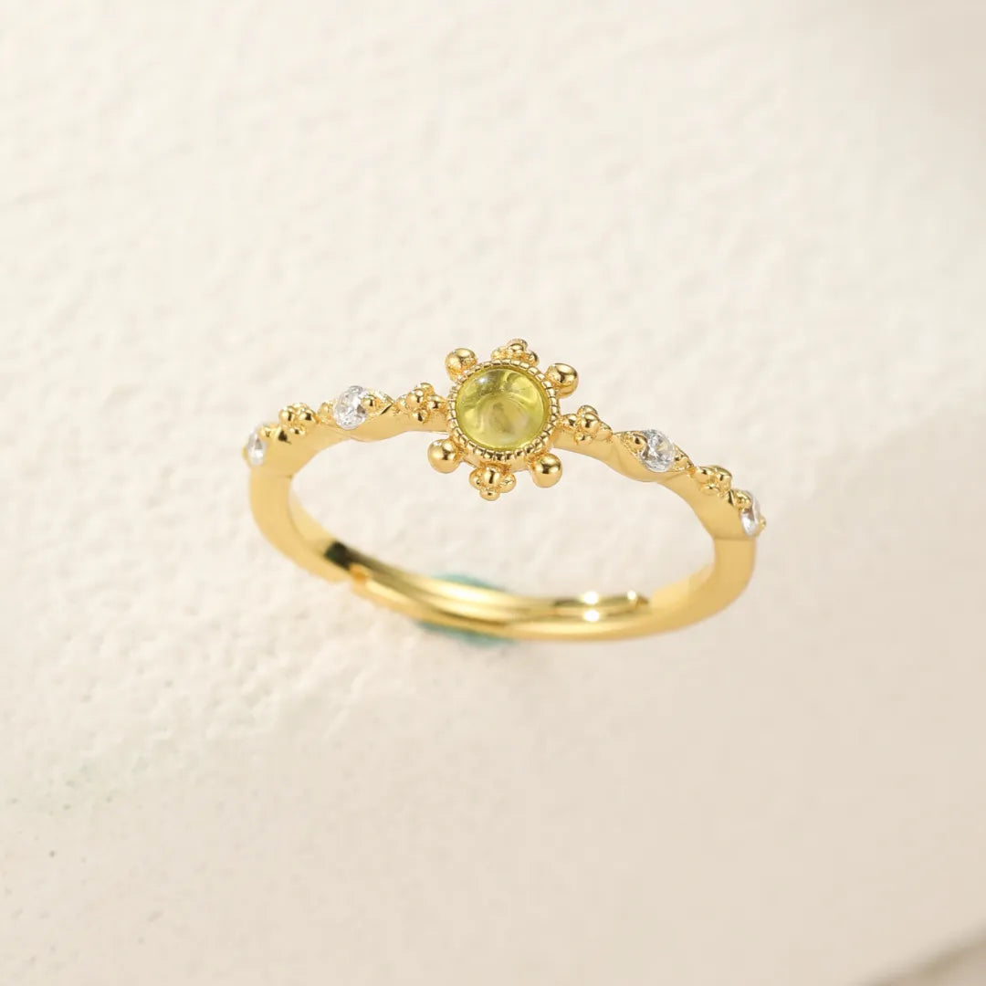 Peridot Ring "Luminous Force" Gold-Silver
