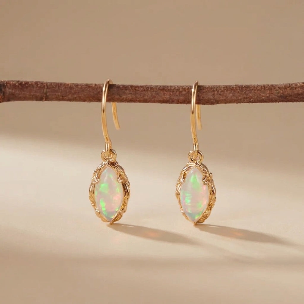 Boucles d'Oreilles Opale "Aura Envoûtante" Argent Doré Or @main