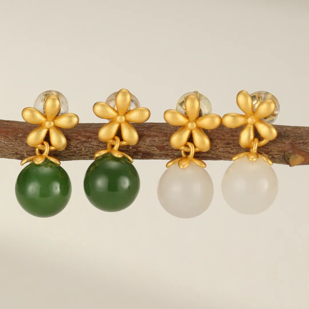 Jade Ohrringe “Blütenstrahl” Goldsilber