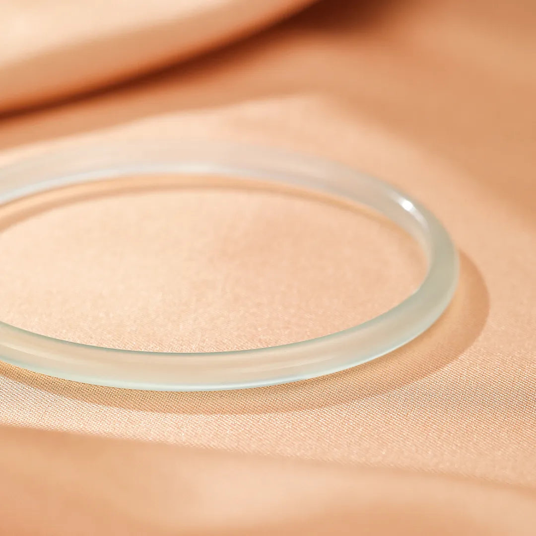 Bracciale Rigido Calcedonio "Freschezza Acquatica"