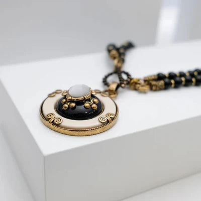 Collier Agate Noire "Pureté Mystique"