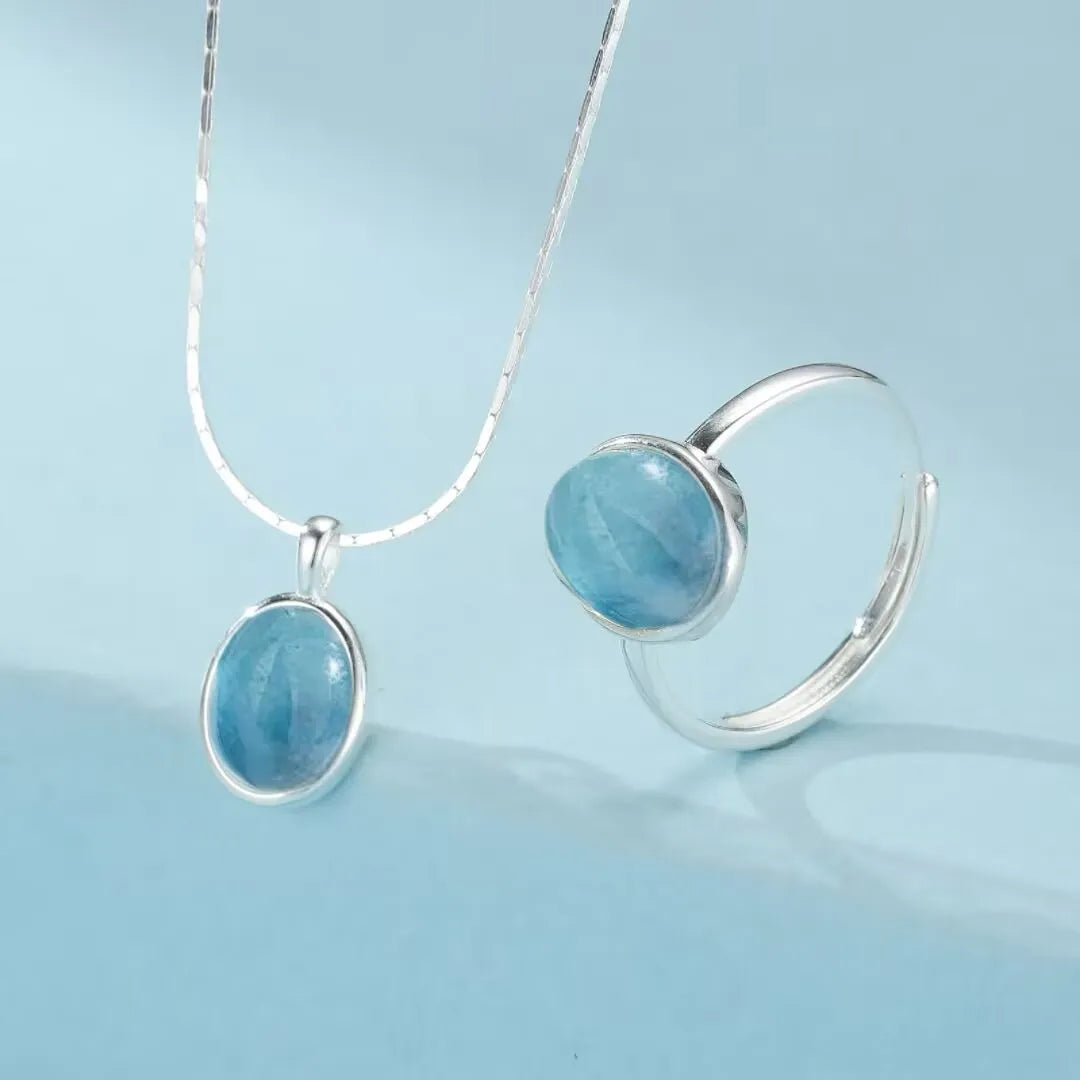 Halskette Aquamarin "Tiefe Reinheit" Silber