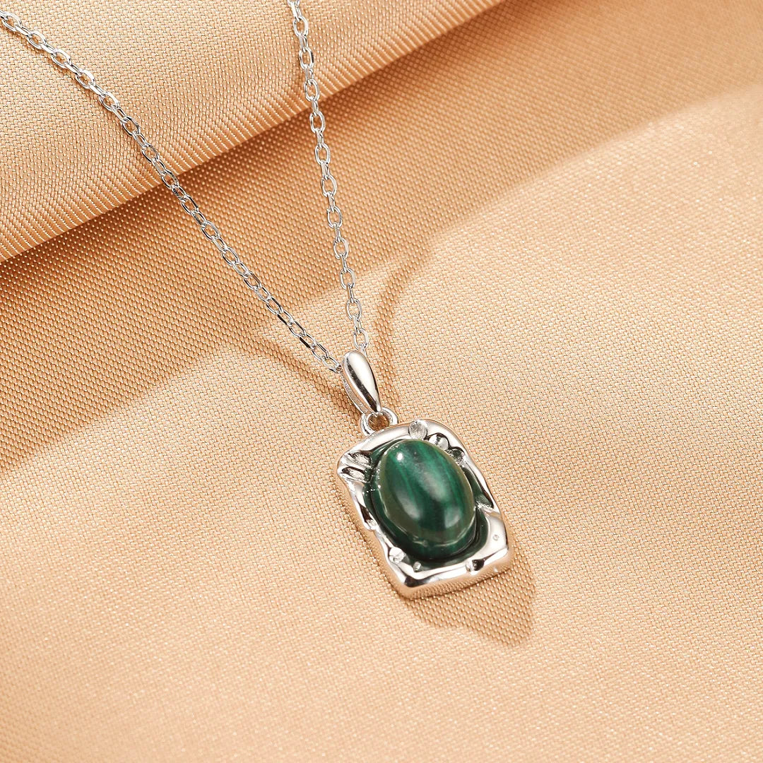 Malachite Necklace "Timeless Elegance" Silver