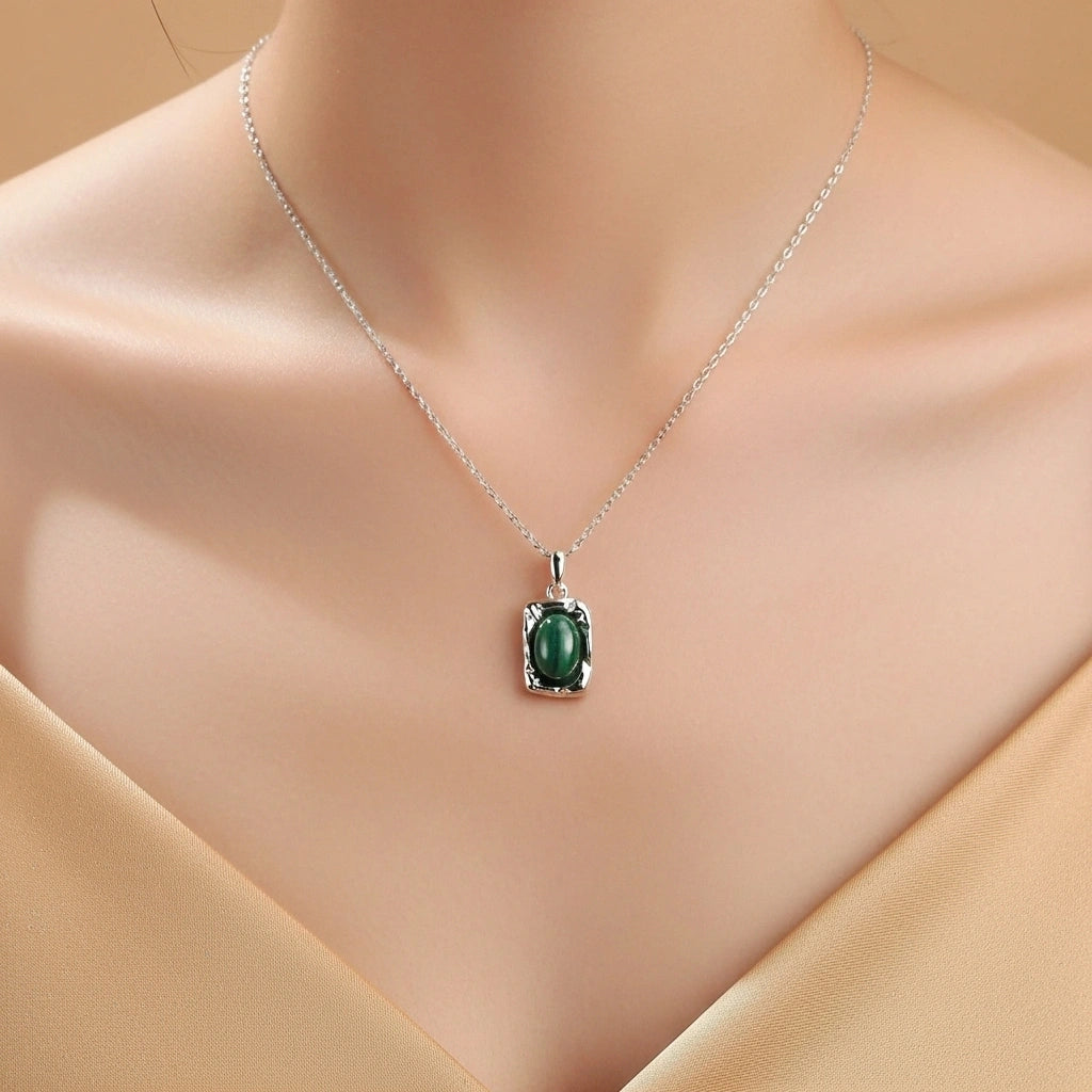 Malachite Necklace "Timeless Elegance" Silver