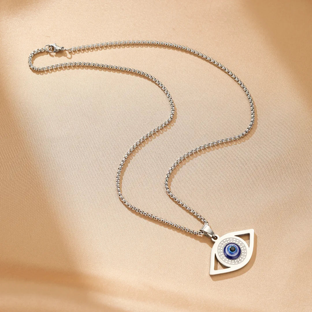 Collier œil du destin "Protection Lumineuse" en argent avec des détails en zirconium cubique