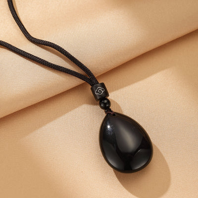 Obsidian Necklace "Mysterious Depth"