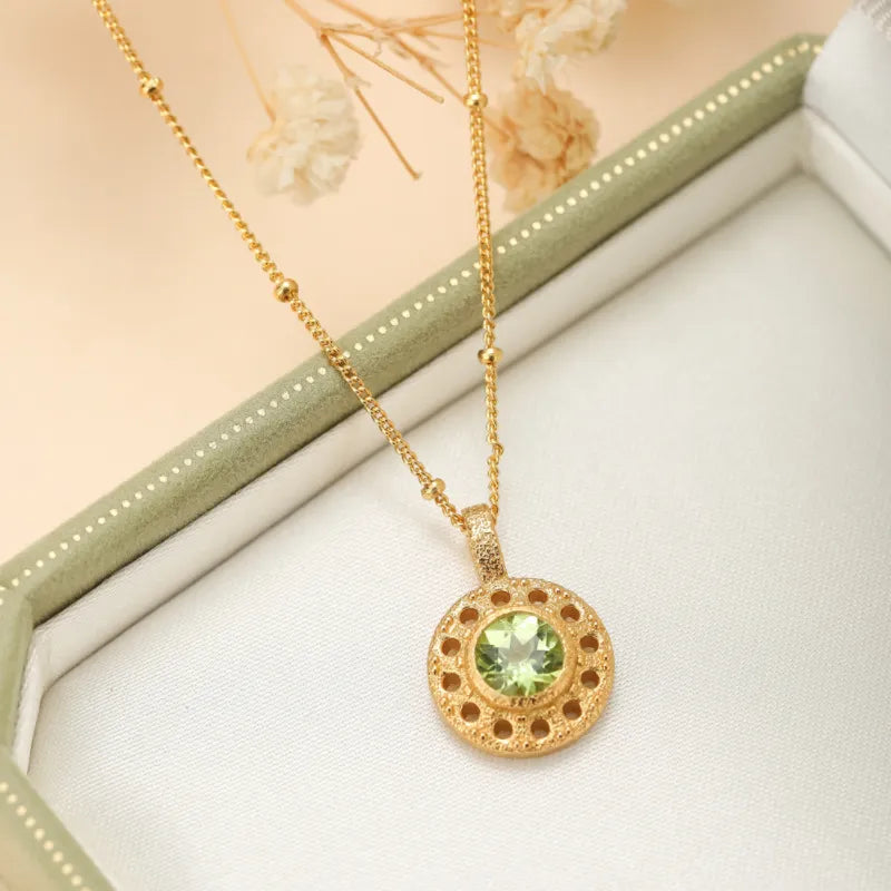 Collar Peridoto "Círculo de Prosperidad" Plata Dorada Oro