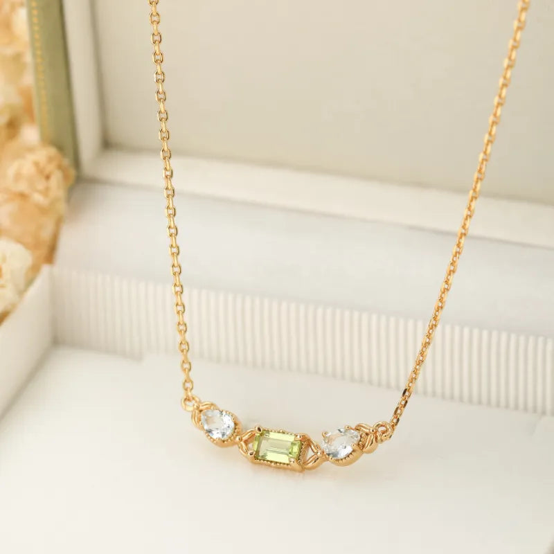 Collar Peridoto y Topacio "Refinamiento Geométrico" Plata Dorada