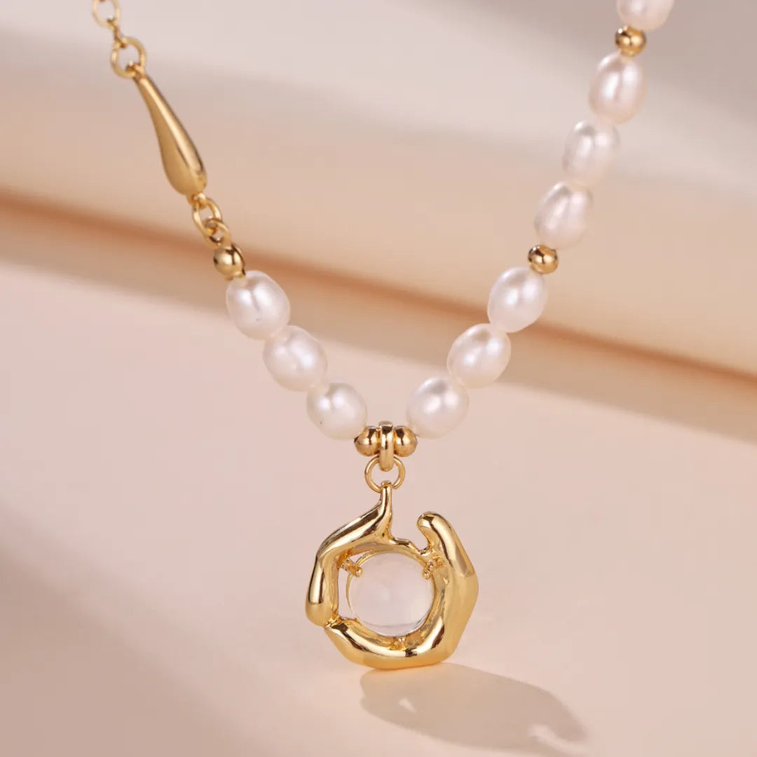 Collar Perla de Agua Dulce y Ópalo "Danza Marina" Dorado Oro