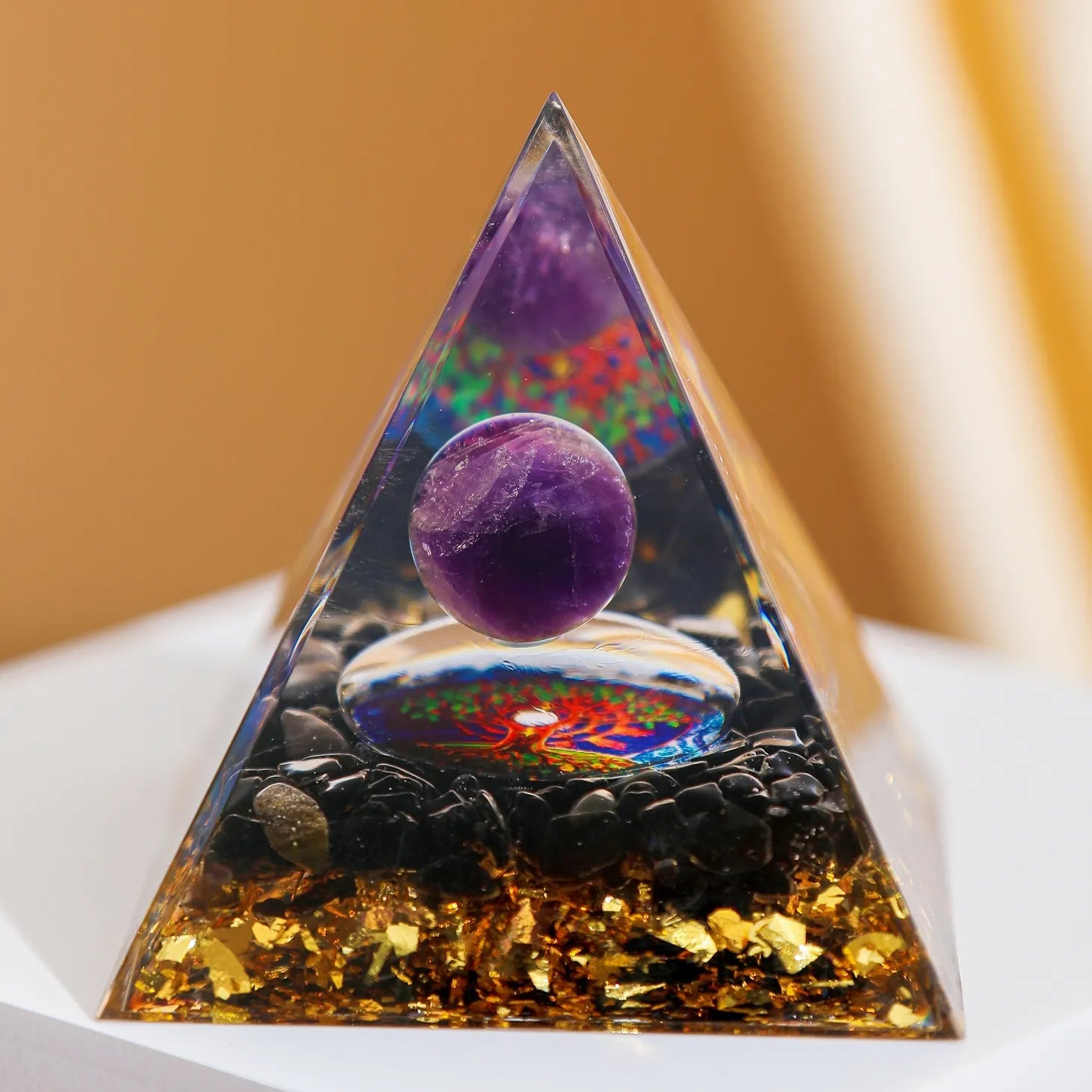 Kraft und Gleichgewicht - Orgonit-Pyramide Lebensbaum aus Amethyst und Obsidian